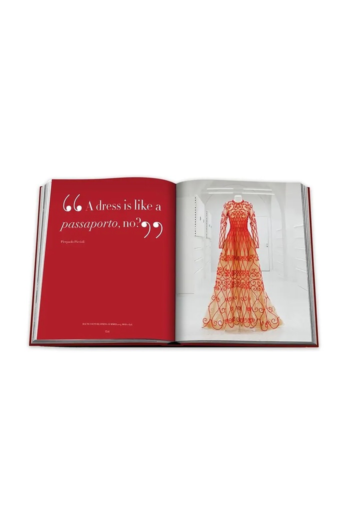 Assouline book Valentino Rosso by Charlie Porter, English 9781649801807 multicolor
