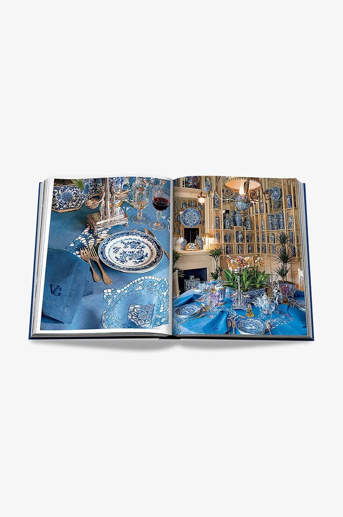 Kniha Assouline Valentino: At the Emperor's Table by Valentino Garavani, English 9781614282938