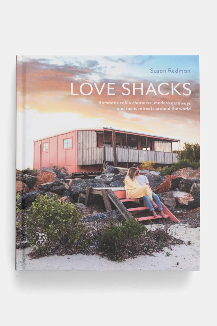 home & lifestyle książka Love Shacks by Susan Redman, English beżowy 9781864709339