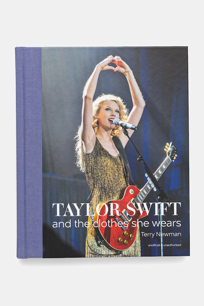 Knížka ACC Art Books Taylor Swift by Terry Newman, English vícebarevná 9781788842280