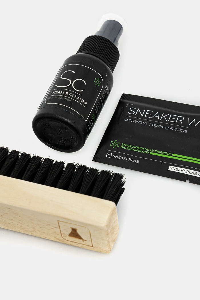 Sneaker LAB kit per la cura delle scarpe Basic Kit - doy (50ml + brush) SP2.001 nero AA00