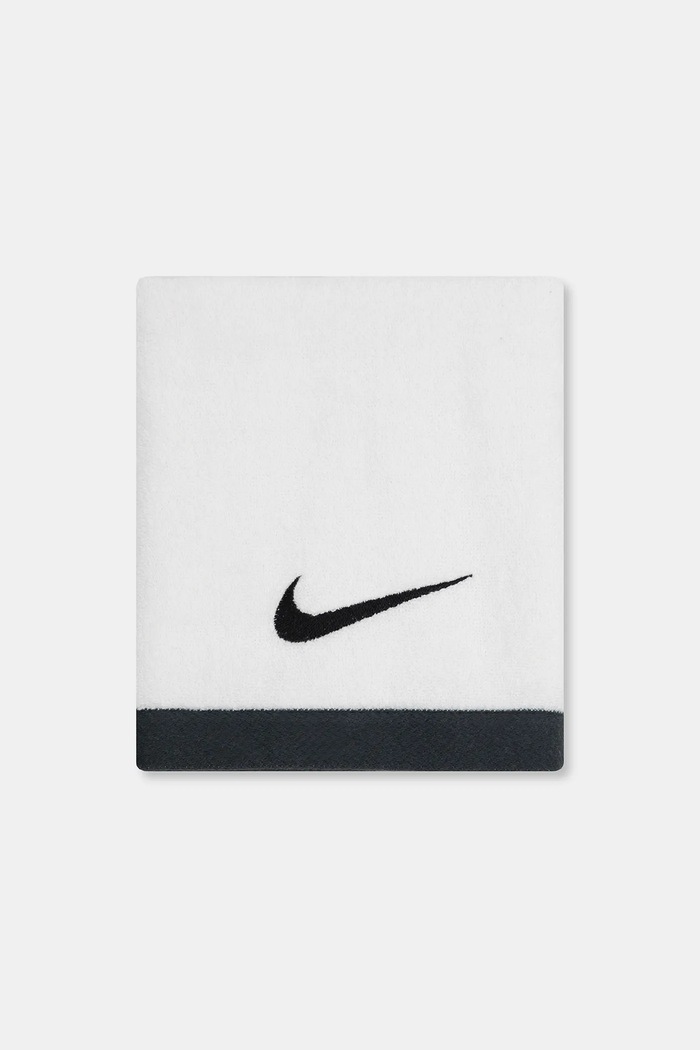 Кърпа за трениране Nike N.101.2438.101 бял AA00