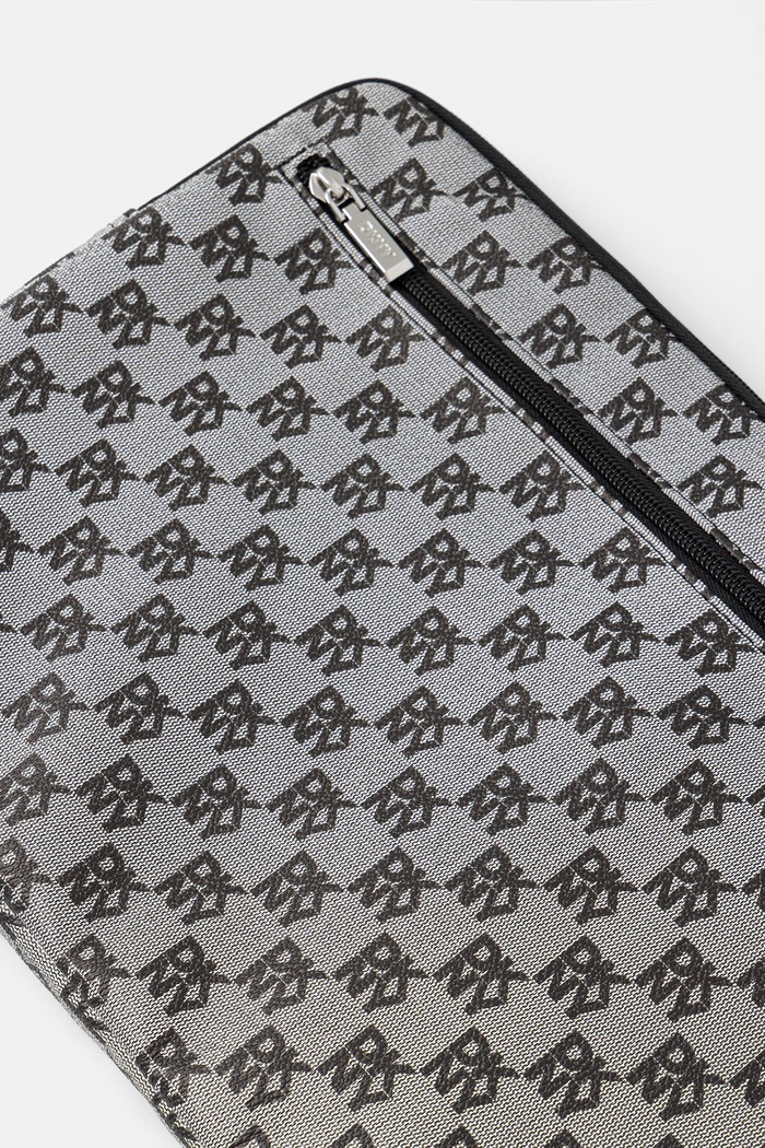 Akcesoria DKNY pokrowiec na laptopa DKCS14PVSHLK czarny