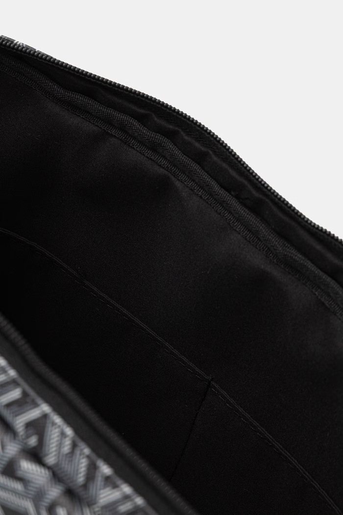 Guess torba z imitacji skóry GUCB15HGCFSEK szary