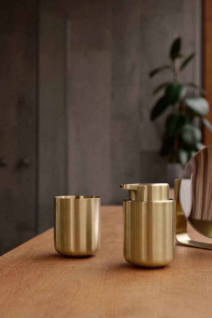Δοχείο υγρού σαπουνιού Zone Denmark Ume 0,25 L 36622. κίτρινο AA00
