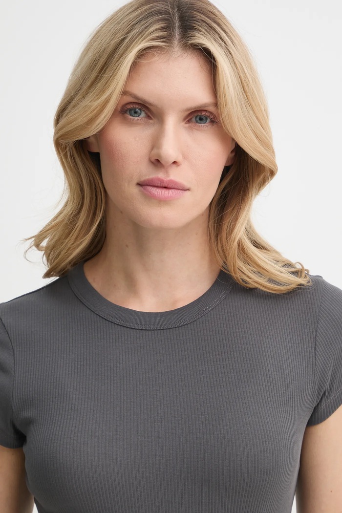 Тениска Filippa K сив 28500.FK