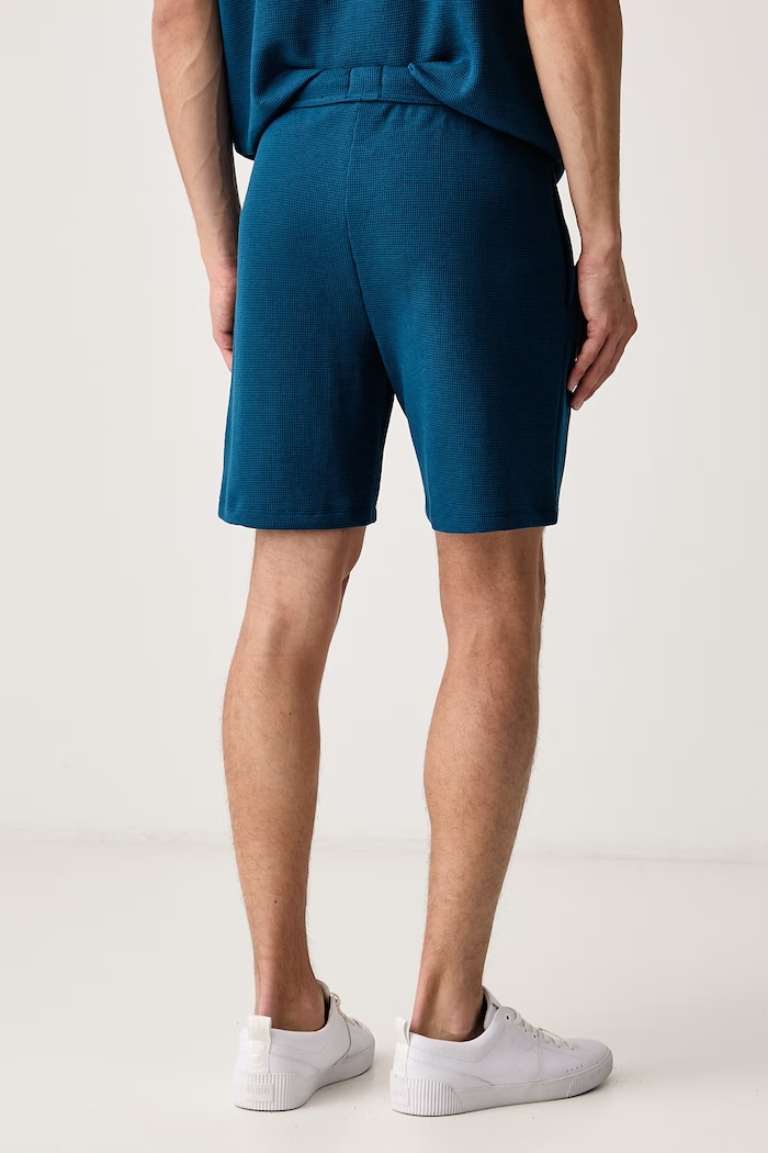 Odzież BOSS Szorty lounge męskie z bawełną Waffle Shorts 50535884 fioletowy