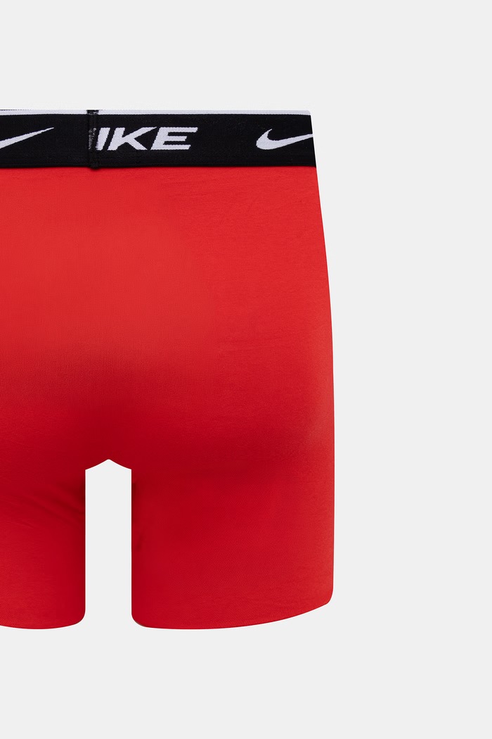 Nike priliehavé boxerky pánske 5-pak NQ00KE1296