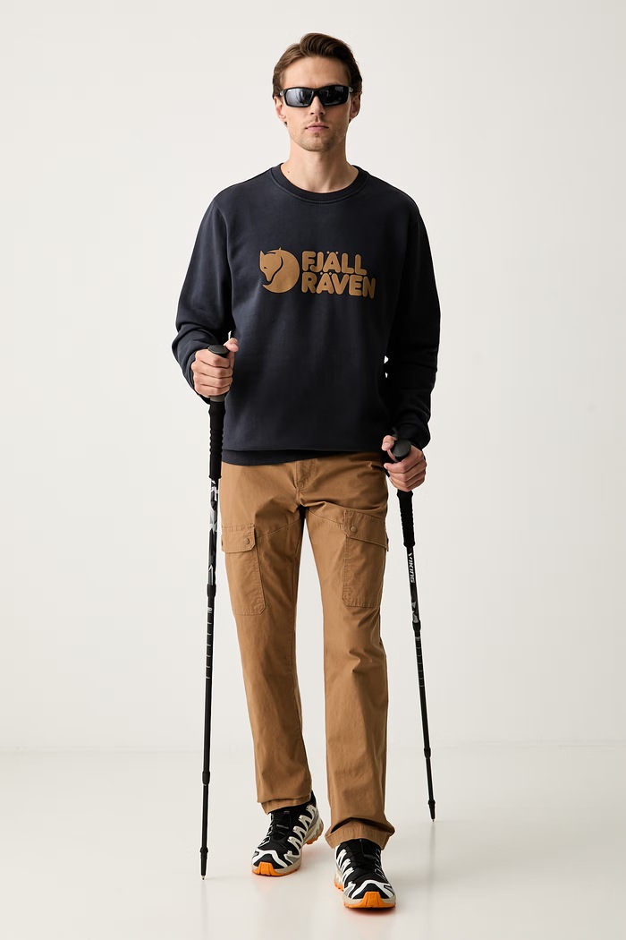 Fjallraven bluza męska bawełniana Fjällräven Logo F84142 granatowy SS26