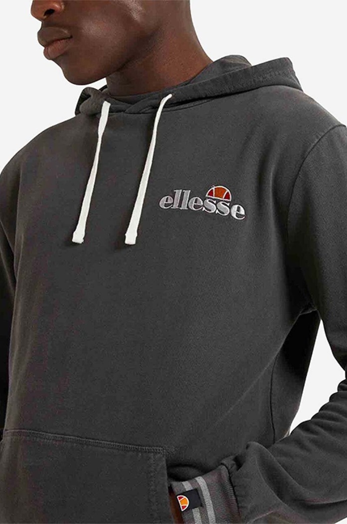 Ρούχα Ellesse Βαμβακερή μπλούζα Ellesse SHL13265 γκρί