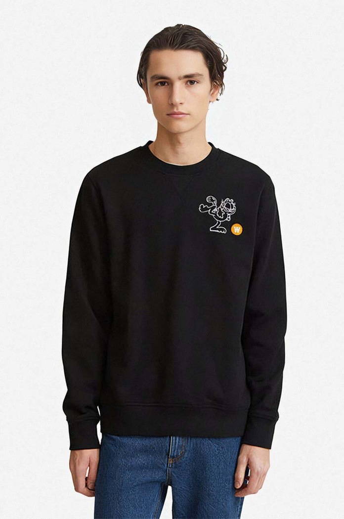 Bavlněná mikina Wood Wood X Garfield Tye Sweatshirt Kick 30045600-2424 BLACK bez kapuce černá 30045600.2424