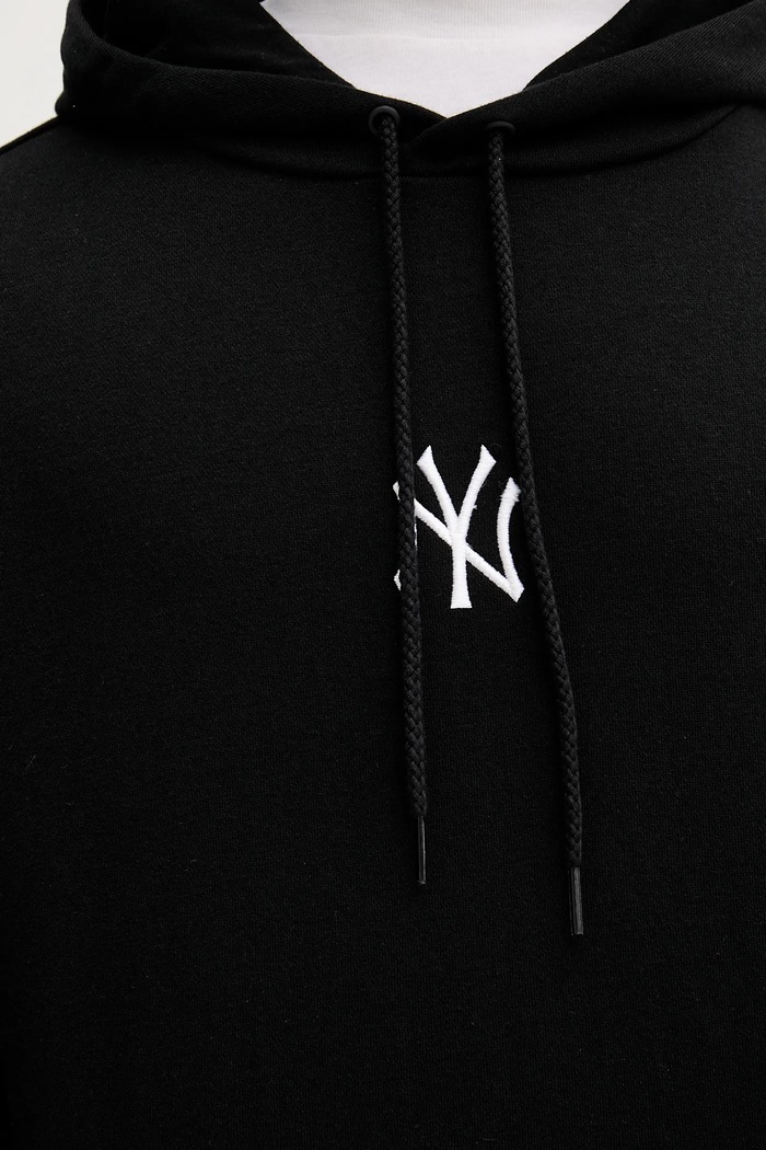 Pulover New Era 60675759 črna