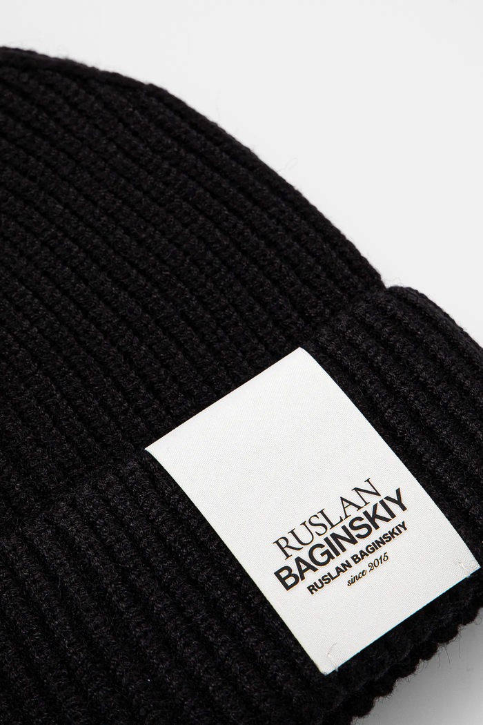 Dodatki RUSLAN BAGINSKIY Kapa s primesjo volne Ruslan Baginskiy Logo-Patch BN033.VWNE črna