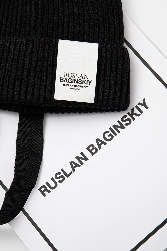 Kapa s primesjo volne Ruslan Baginskiy Logo-Patch RUSLAN BAGINSKIY BN033.VWNE črna