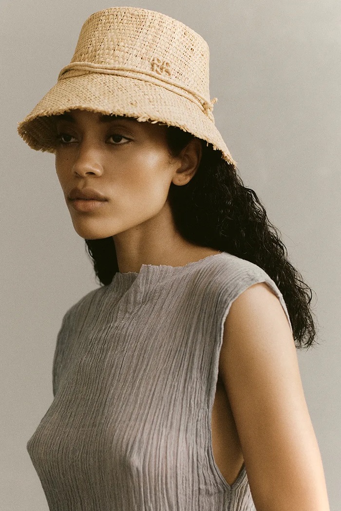Klobouk Ruslan Baginskiy Bucket Hat BCT036.STR.SNR.SRB