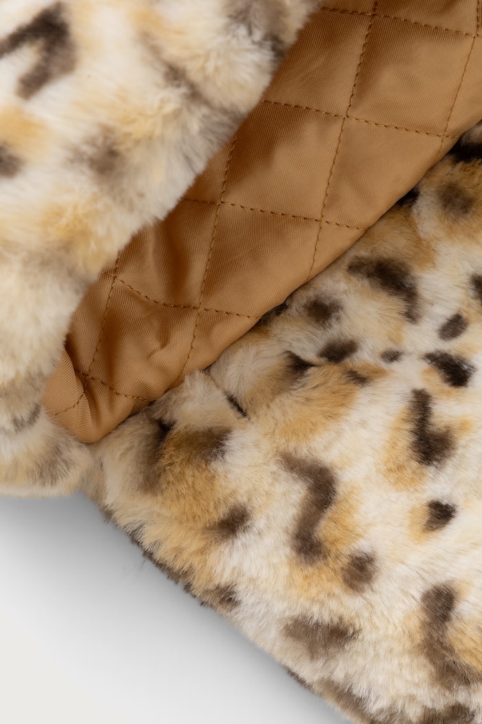 Шапка тип ушанка дамска LEOPARD TRAPPER Kangol K4266ST.SL156 бежов