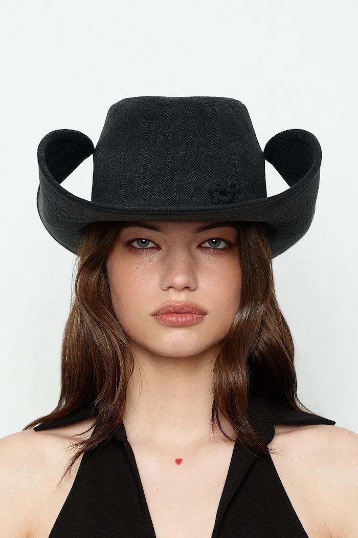 Džínový klobouk Ruslan Baginskiy Ruslan Baginskiy Denim Cowboy Hat bavlna černá CWB033.C.JNS.11P.WRB