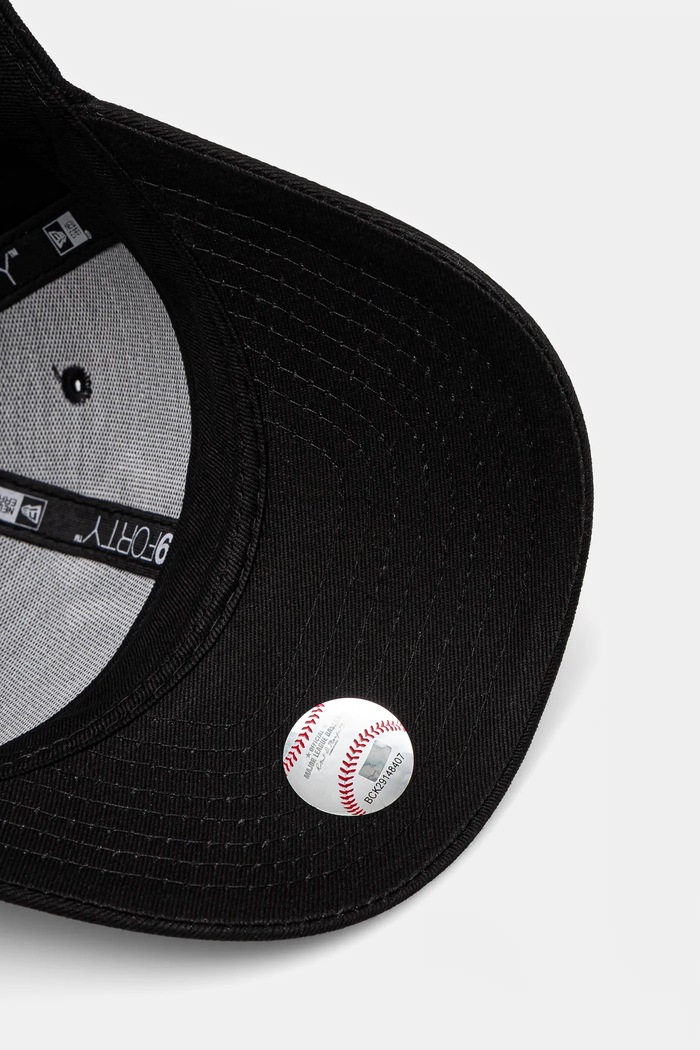 Pamučna kapa sa šiltom za bebe New Era NEW YORK YANKEES crna 10879076.52.53
