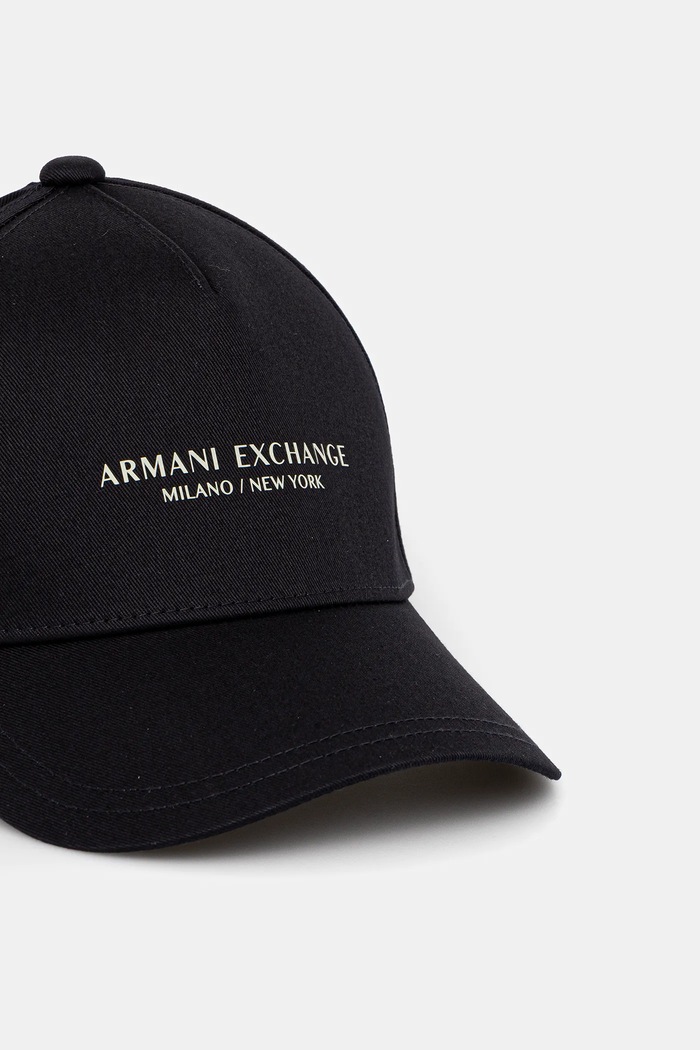 Bombažna bejzbolska kapa Armani Exchange XM001694.AF15502.NOS črna AA00