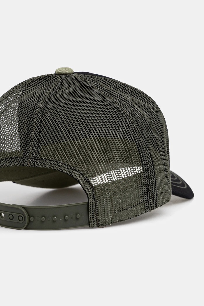 Doplnky Von Dutch šiltovka trucker VD.0.CAS1.COL čierna