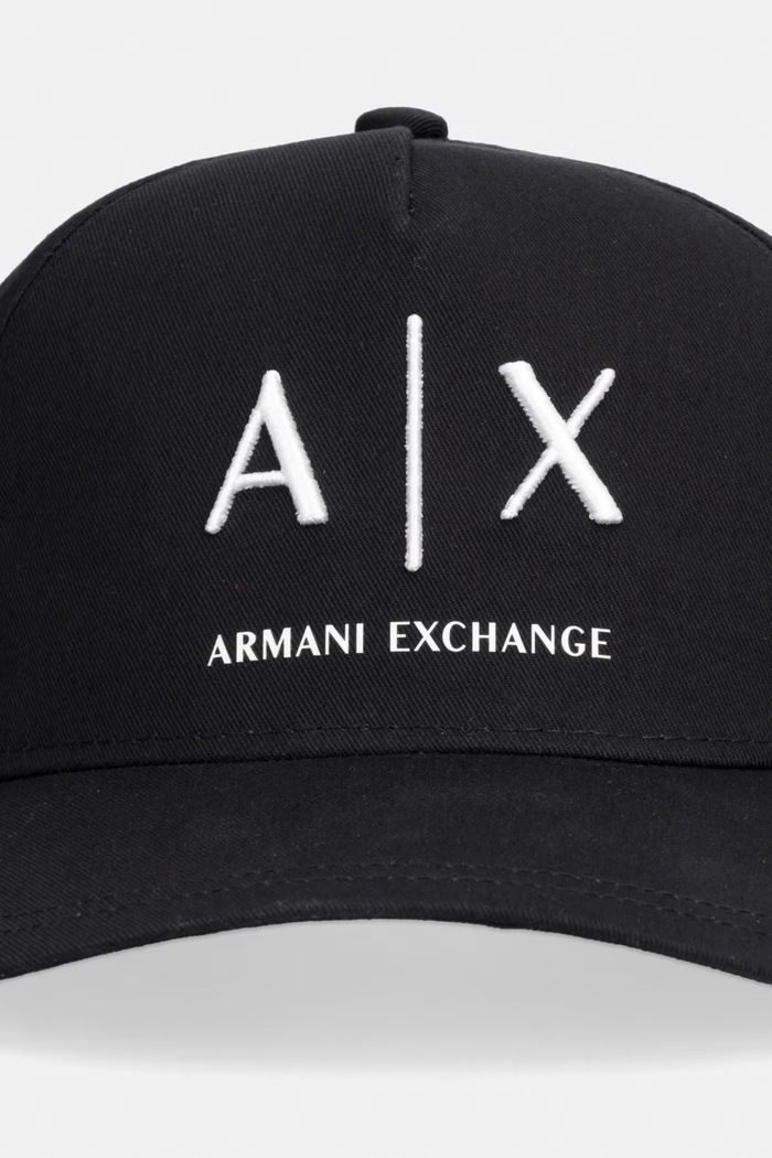 Armani Exchange bejzbalová čiapka pánska bavlnená XM002696.AF15502.NOS čierna AA00