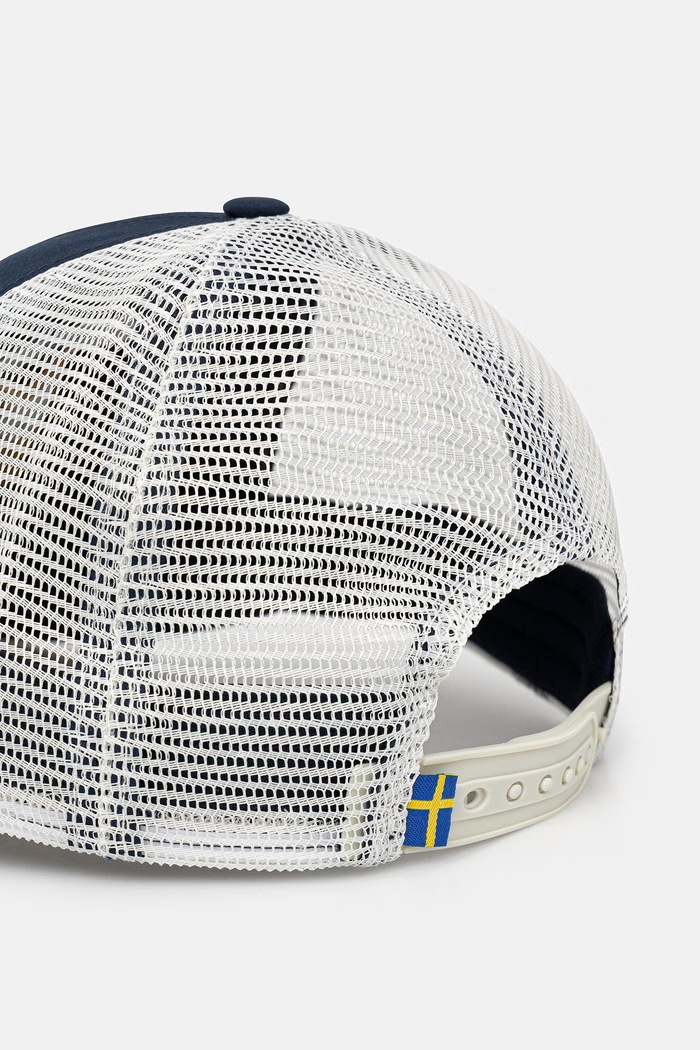Dodaci Kapa sa šiltom Fjallraven Badge F78152 mornarsko plava