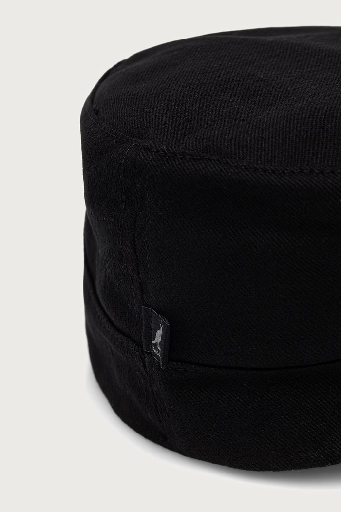 Doplnky Kangol Čiapka so šiltom s bavlnou 9720BC čierna