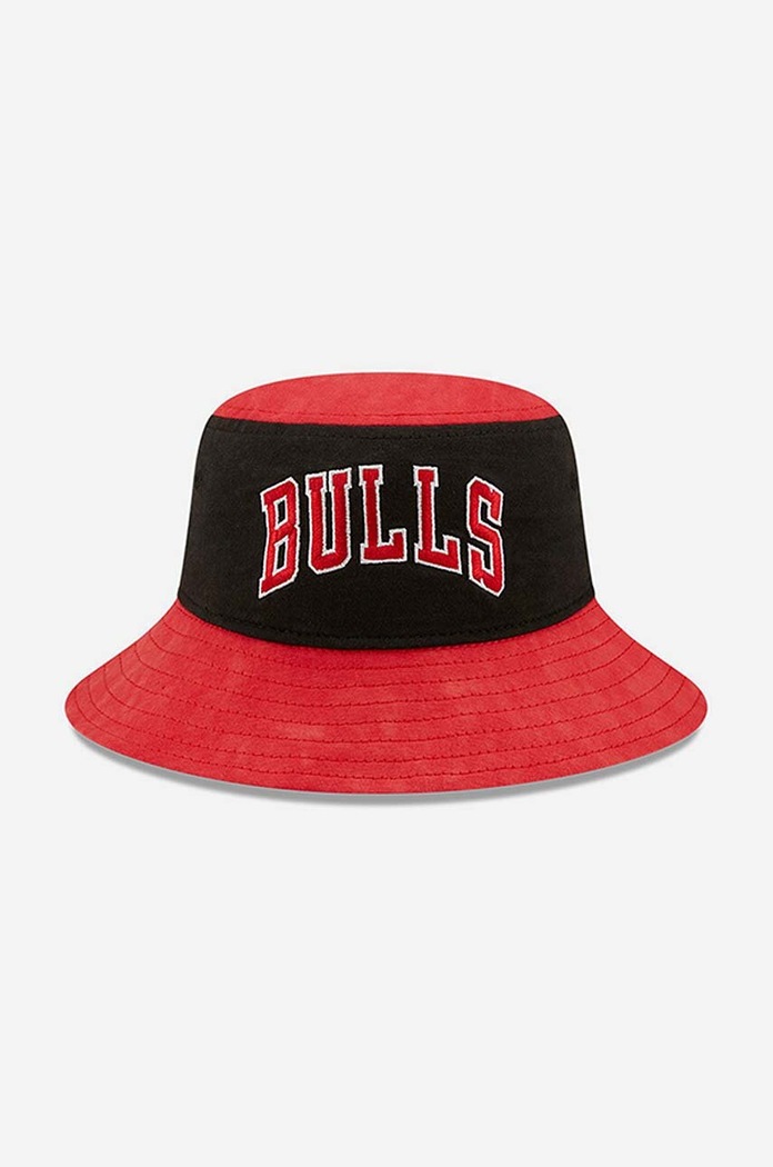 Bavlněný klobouk New Era Washed Tapered Bulls bavlna červená 60240491