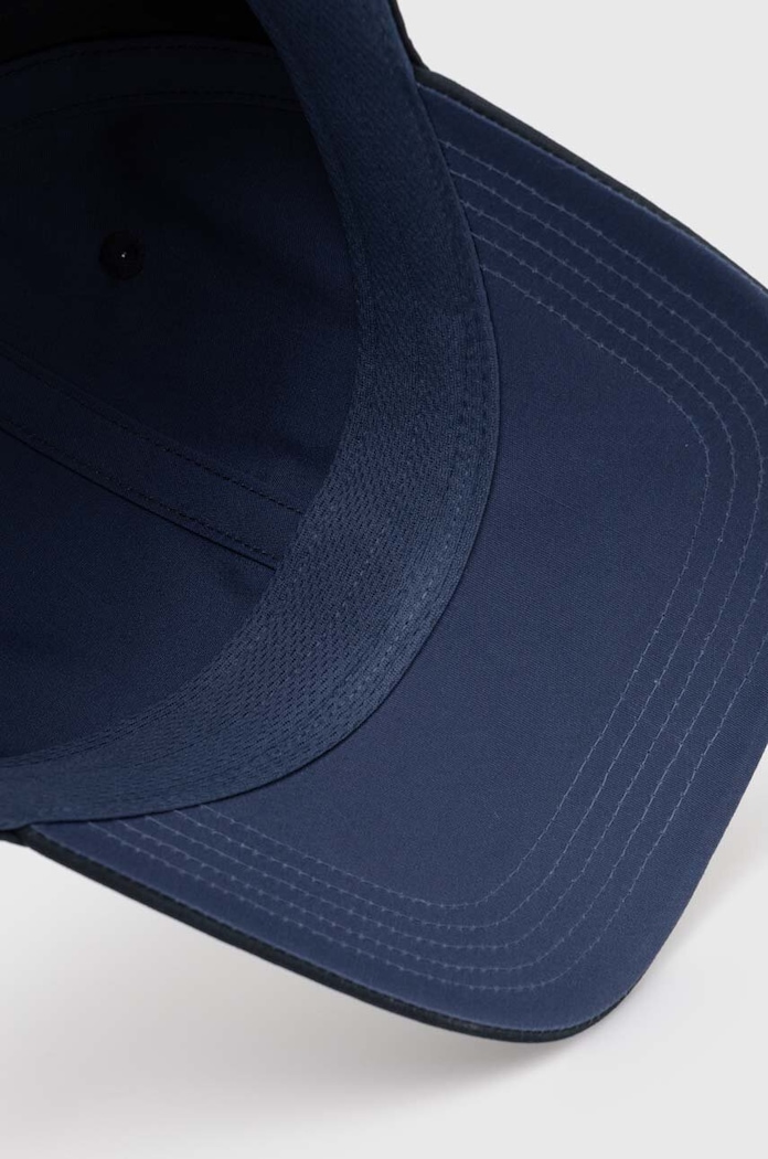 Fjallraven czapka z daszkiem Fjallraven Classic Badge Cap F86979 555 F86979.555 granatowy
