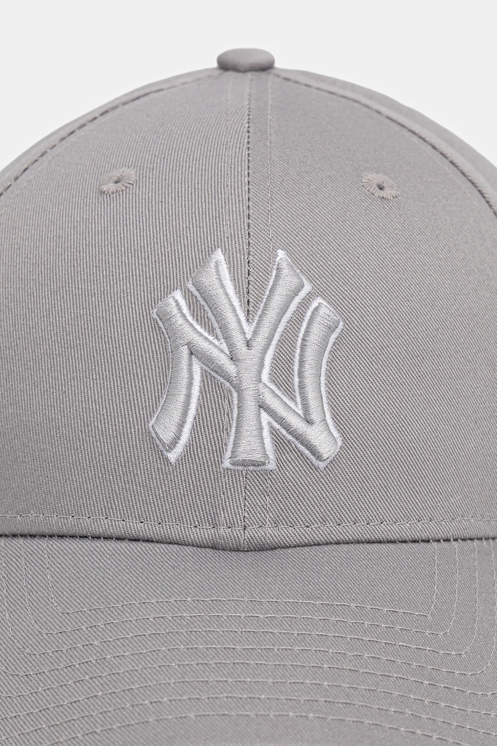 New Era czapka z daszkiem bawełniana OUTLINE 9FORTY® 60675525 szary AA00