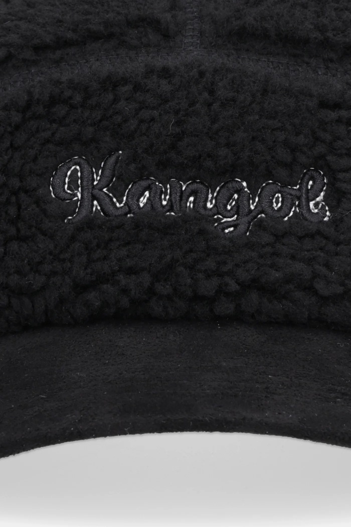 Kangol czapka z daszkiem FAUX SHERPA 5-PANEL K5466.BK001 czarny AA00