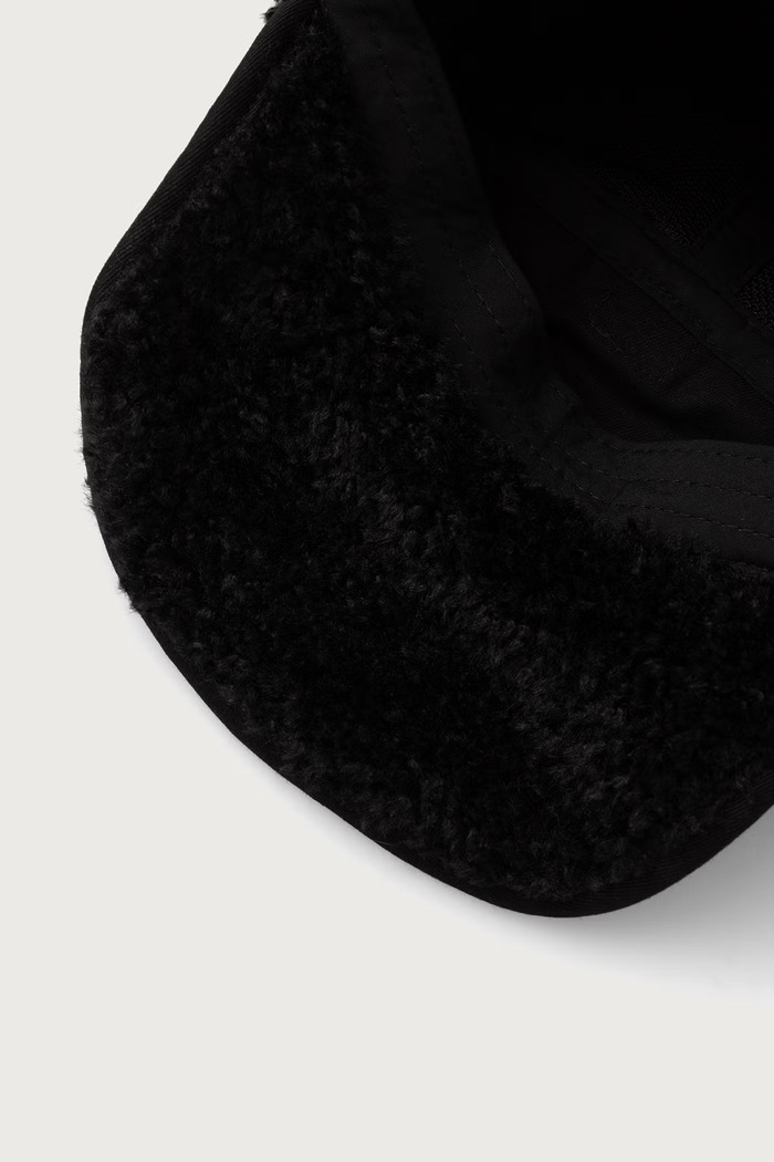 Ušanka FAUX SHEARLING UTILITY FLAP Kangol černá K5356.BK001