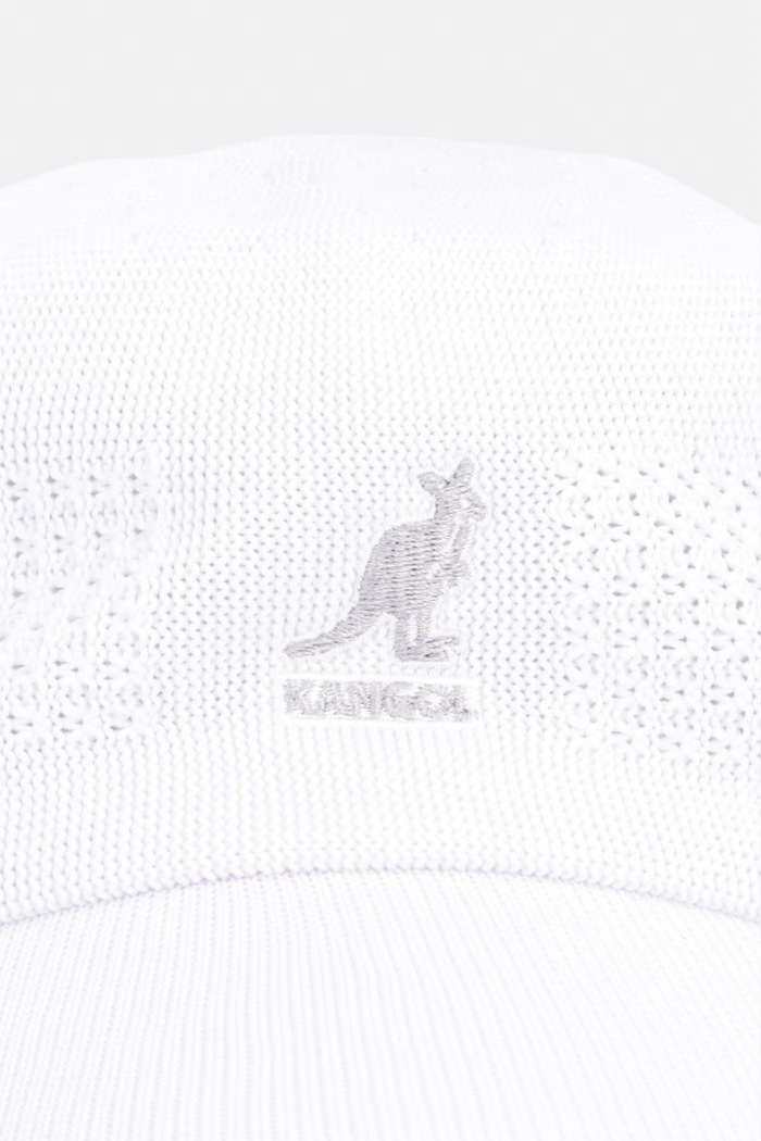 Kangol šiltovka TROPIC VENTAIR SPACECAP 1456BC.WH103 biela AA00