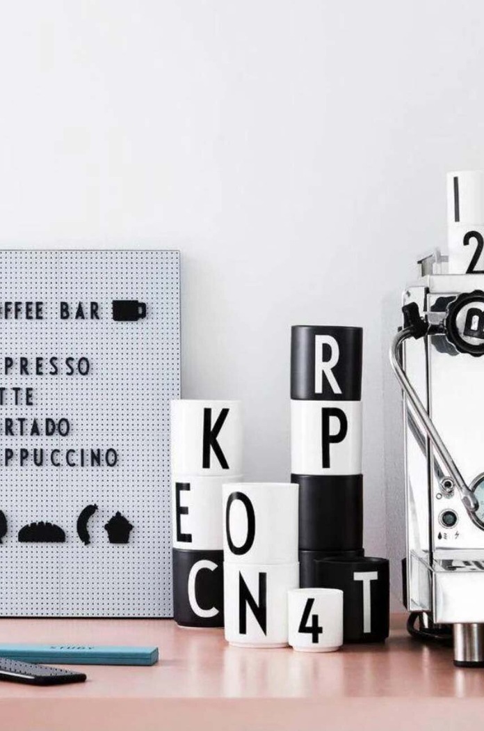Písmena a číslice na tabule Design Letters 20203101BLACK černá AA00