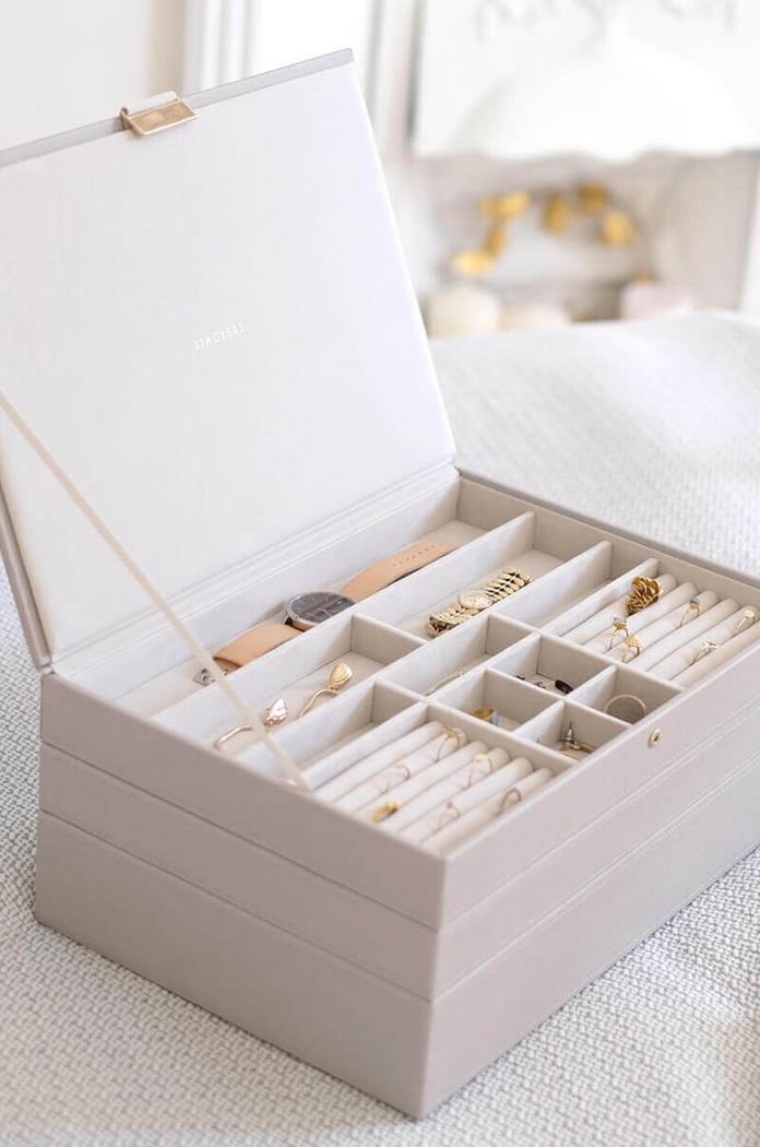 Organizér na šperky Stackers 73793 šedá AA00
