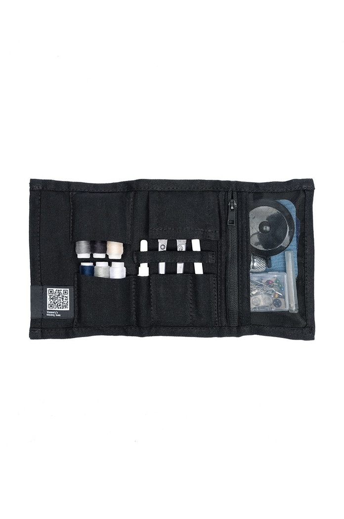 Kupaonica Steamery pribor za šivanje Sewing Kit 0641 crna