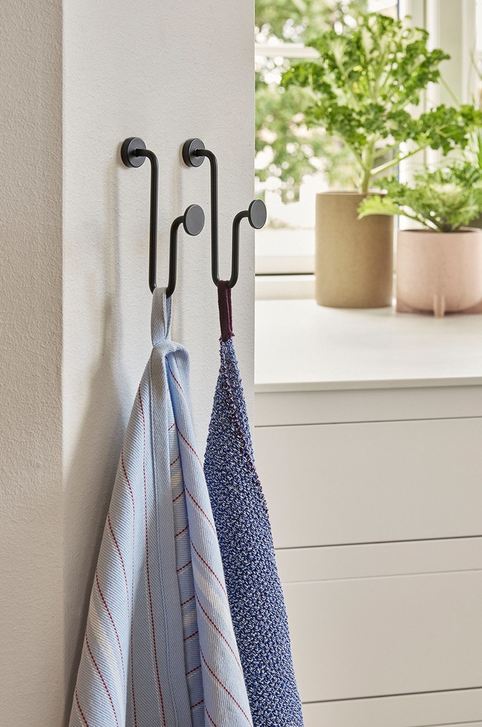 Hübsch Cuier Swing negru 991512