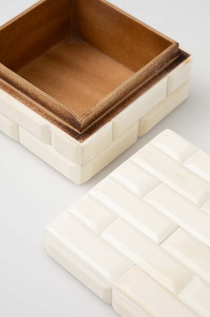 Obývacia izba a spálňa Úložný box AU Maison 969.327.236.000 viacfarebná