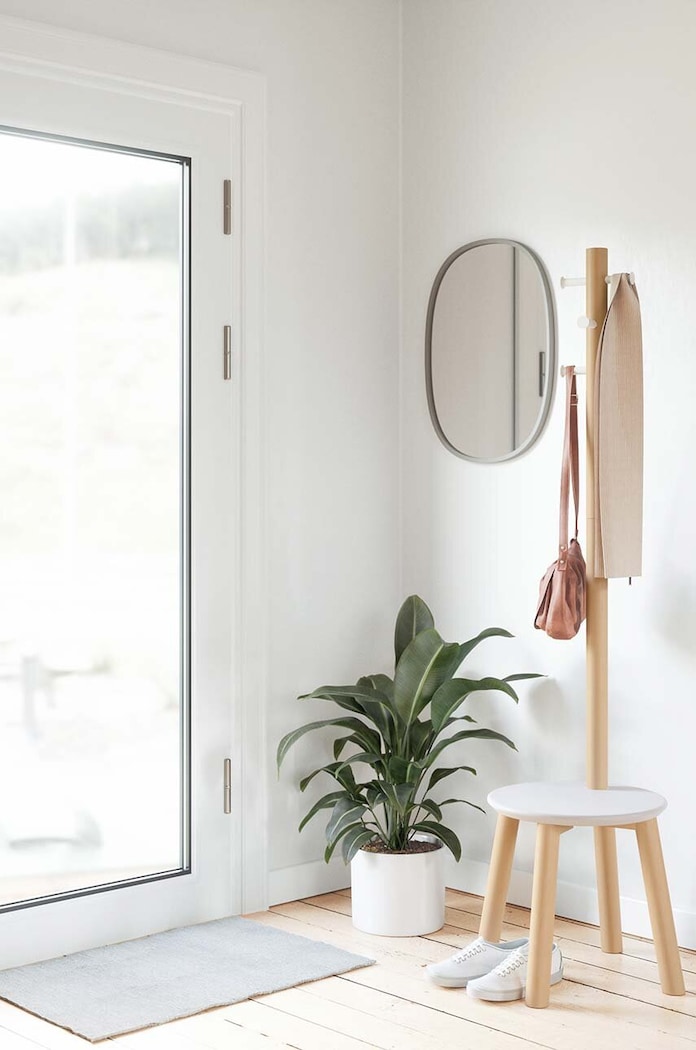 Vešiak na vrchné oblečenie Umbra Pillar Stool and Coat Rack 1014257.668 viacfarebná
