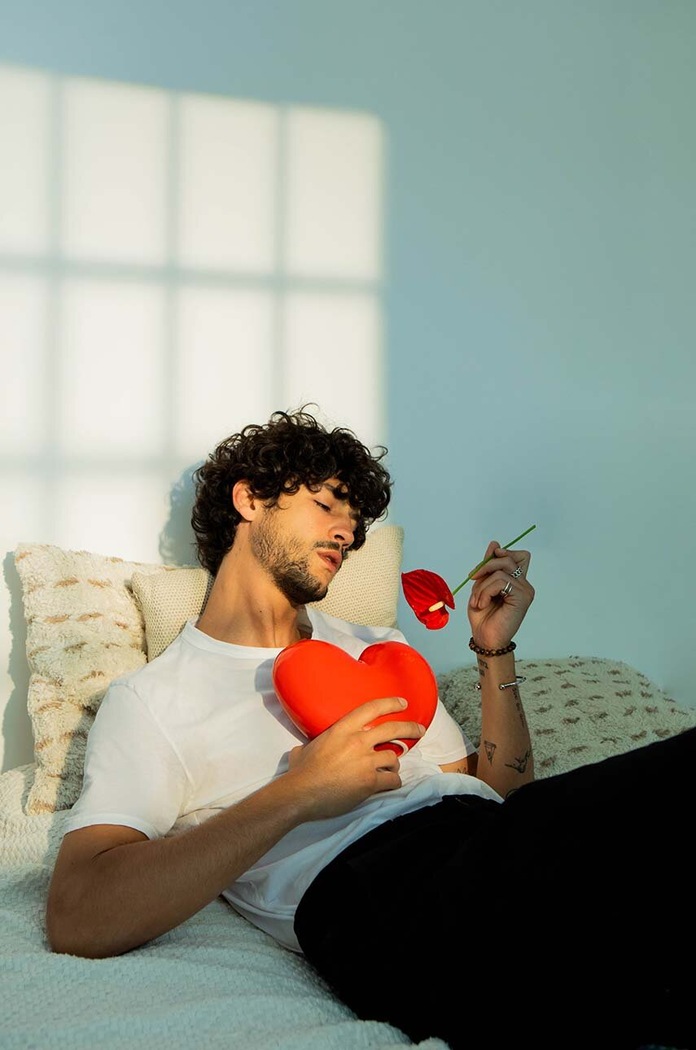 Декоративна ваза DOIY Love DYVASHERE