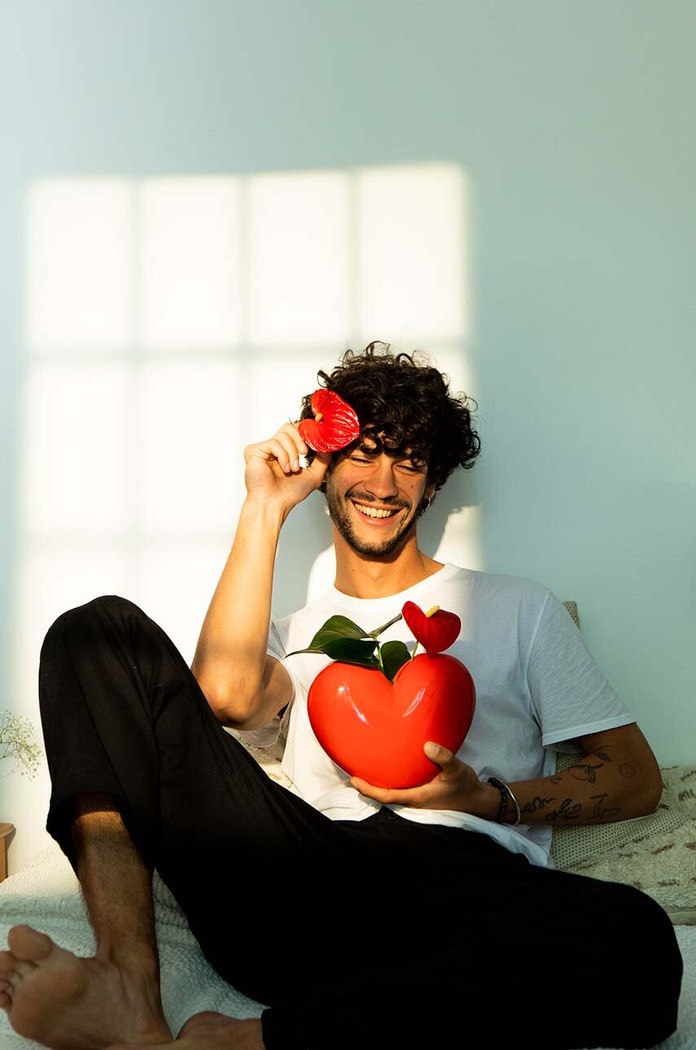 Декоративна ваза DOIY Love DYVASHERE