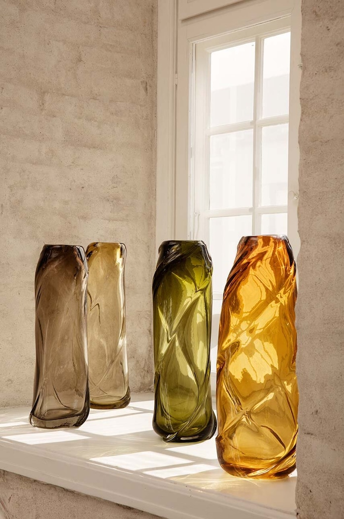 Ukrasna vaza ferm LIVING Swirl 1104263276 zlatna AA00