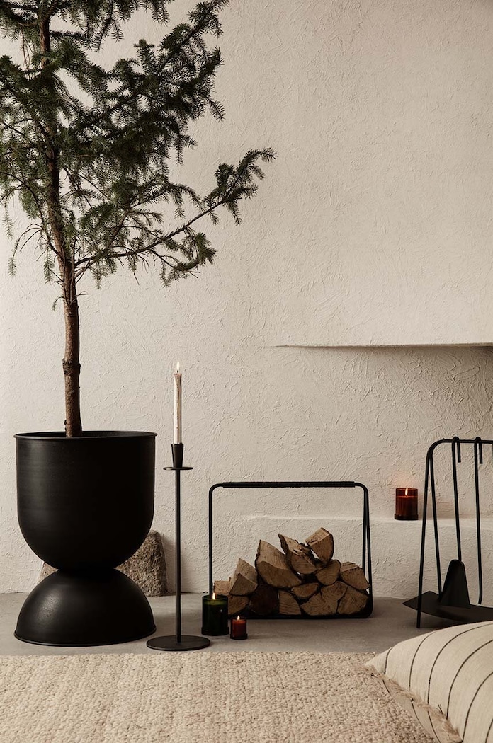 Koš na dřevo ferm LIVING Port Wood Basket S černá 1104263210