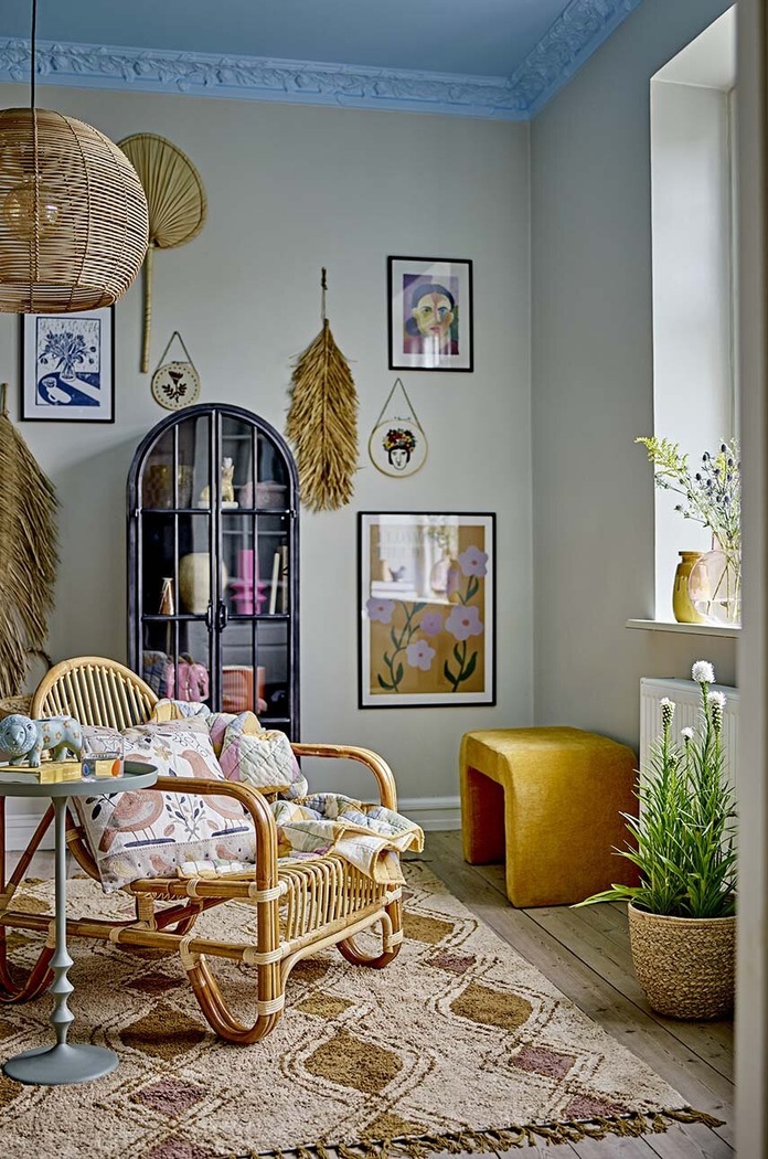 Obývací pokoj a ložnice Stůl Bloomingville Anjou 82064226 zelená