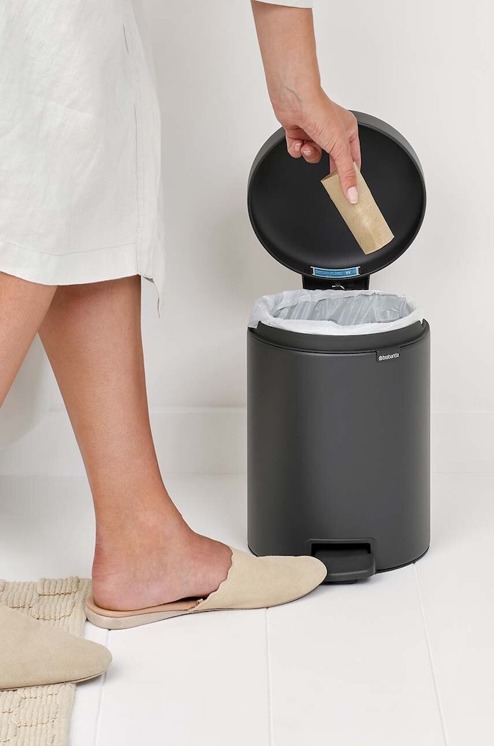 Brabantia kosz na śmieci NewIcon 5L 200489.