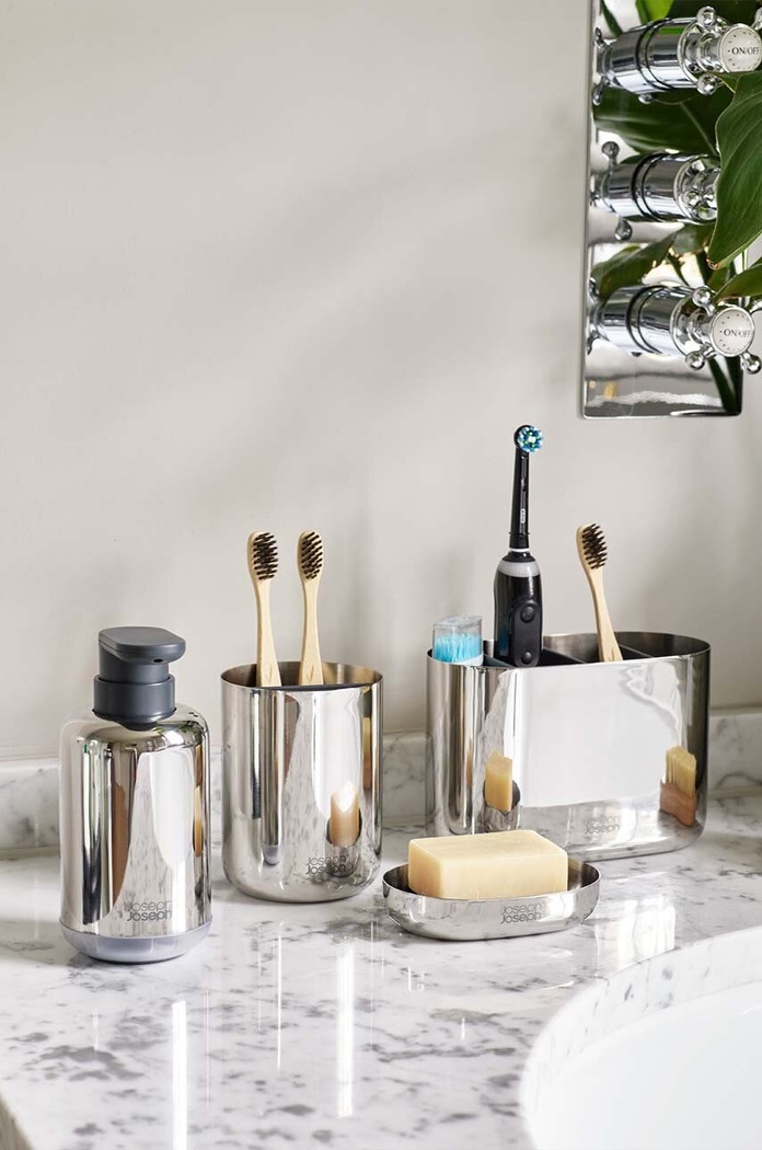 Kúpeľňa Podložka na mydlo Joseph Joseph EasyStoreLuxe 70579 sivá