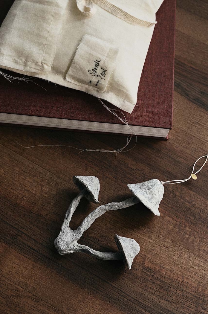 Blagdanski ukras ferm LIVING Mushroom Ornament 1104267523 bijela AA00