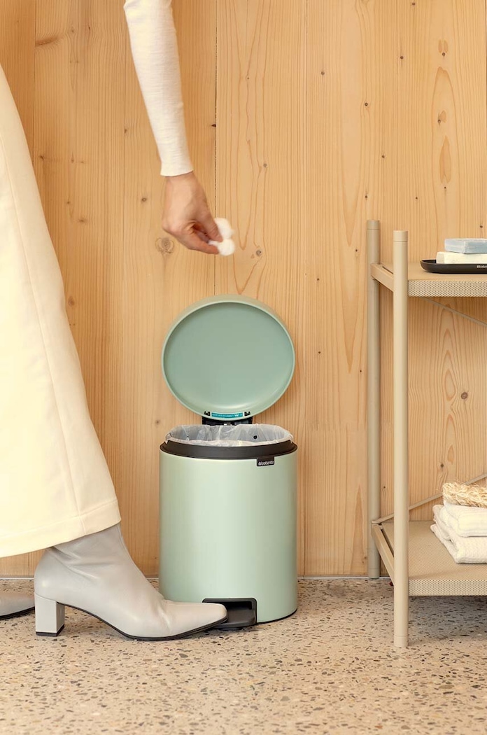 Кошче за боклук Brabantia NewIcon 5 L зелен 233883