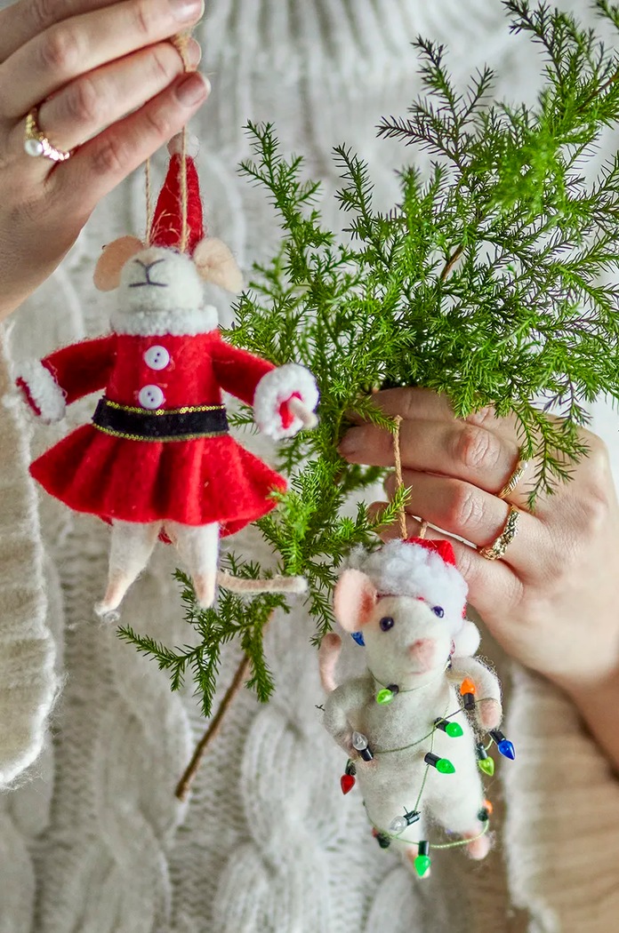Bloomingville Dekoratív medál Peo Ornament 2 db 82061100 fehér AA00