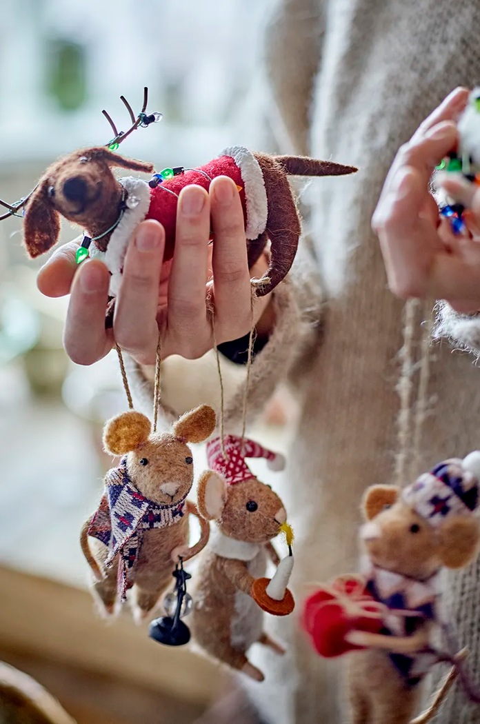 Лайфстайл Bloomingville Декоративна висулка Bloomingville Monty Ornament (2 броя) 82061101 кафяв